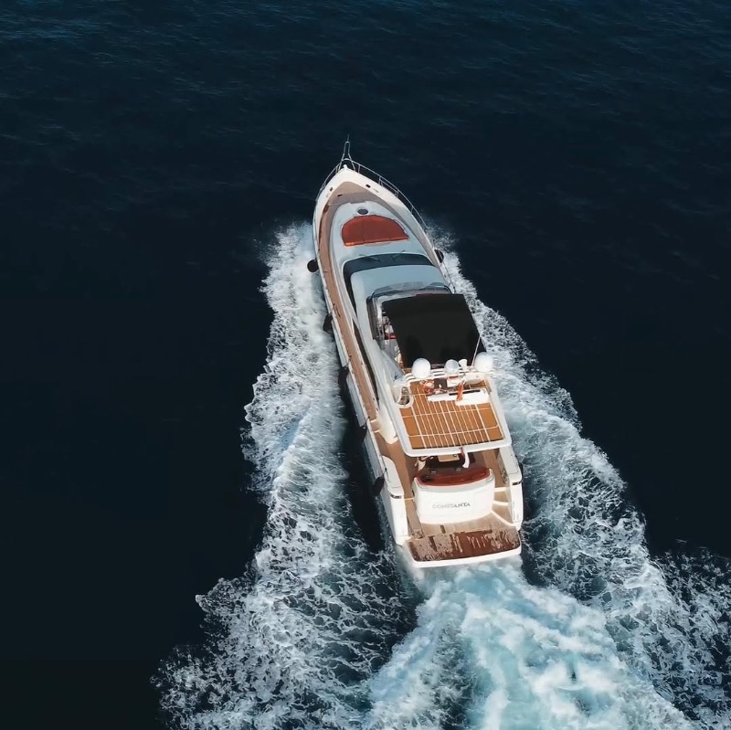 Dominator 68S Flybridge 