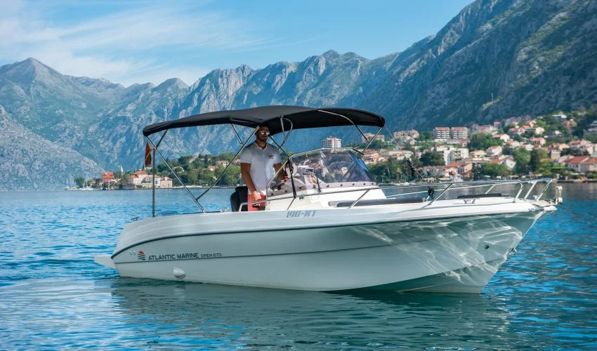 Atlantic Marine 670