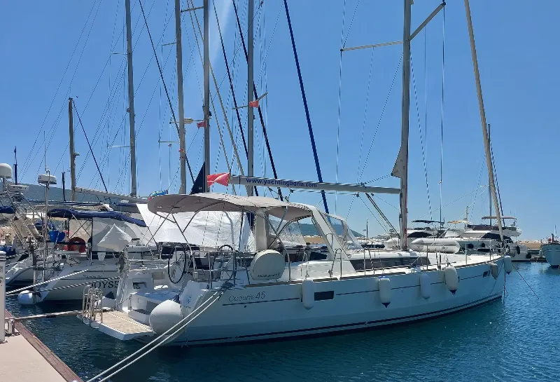 Beneteau Oceanis 45 | Stella