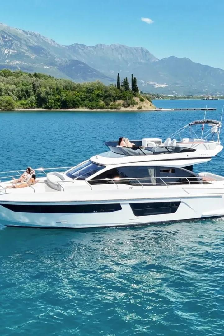 Azimut 53 Fly | Tena