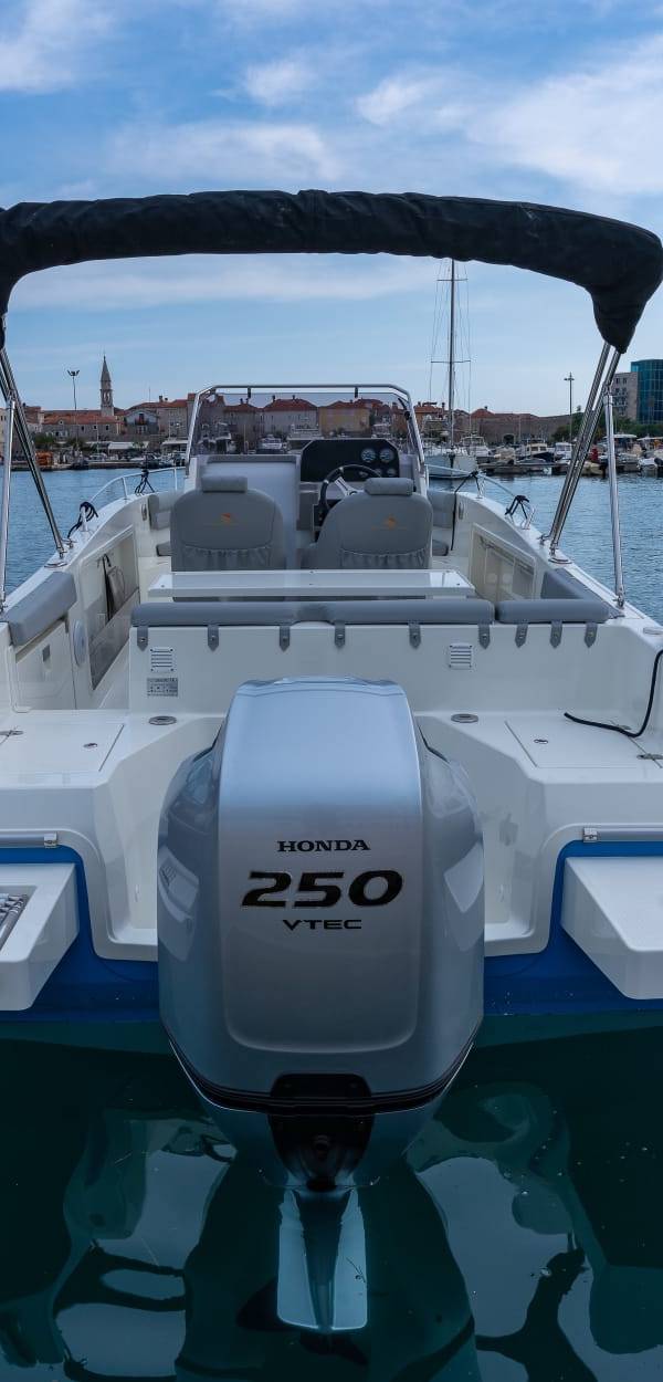 Atlantic Marine 750