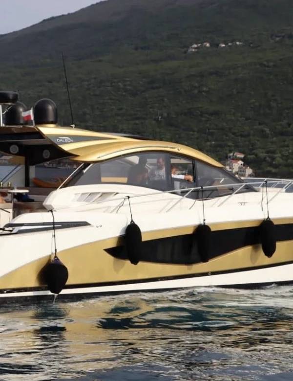 Galeon 445