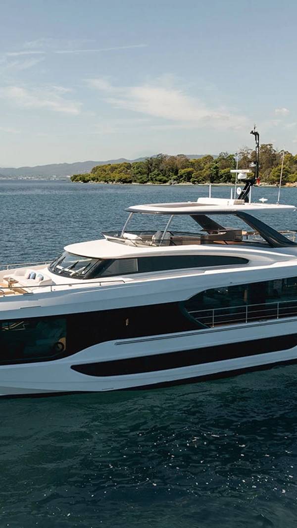  Azimut Grande 26M