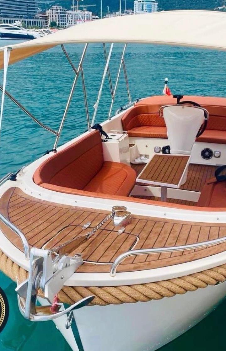 Primeru 715 | Riviera
